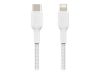 Imagen de Belkin BOOST CHARGE - Cable Lightning - USB-C (M) a Lightning (M) - 1 m - blanco - suministro de potencia USB (18W) - para Apple iPad/iPhone/iPod (Lightning)